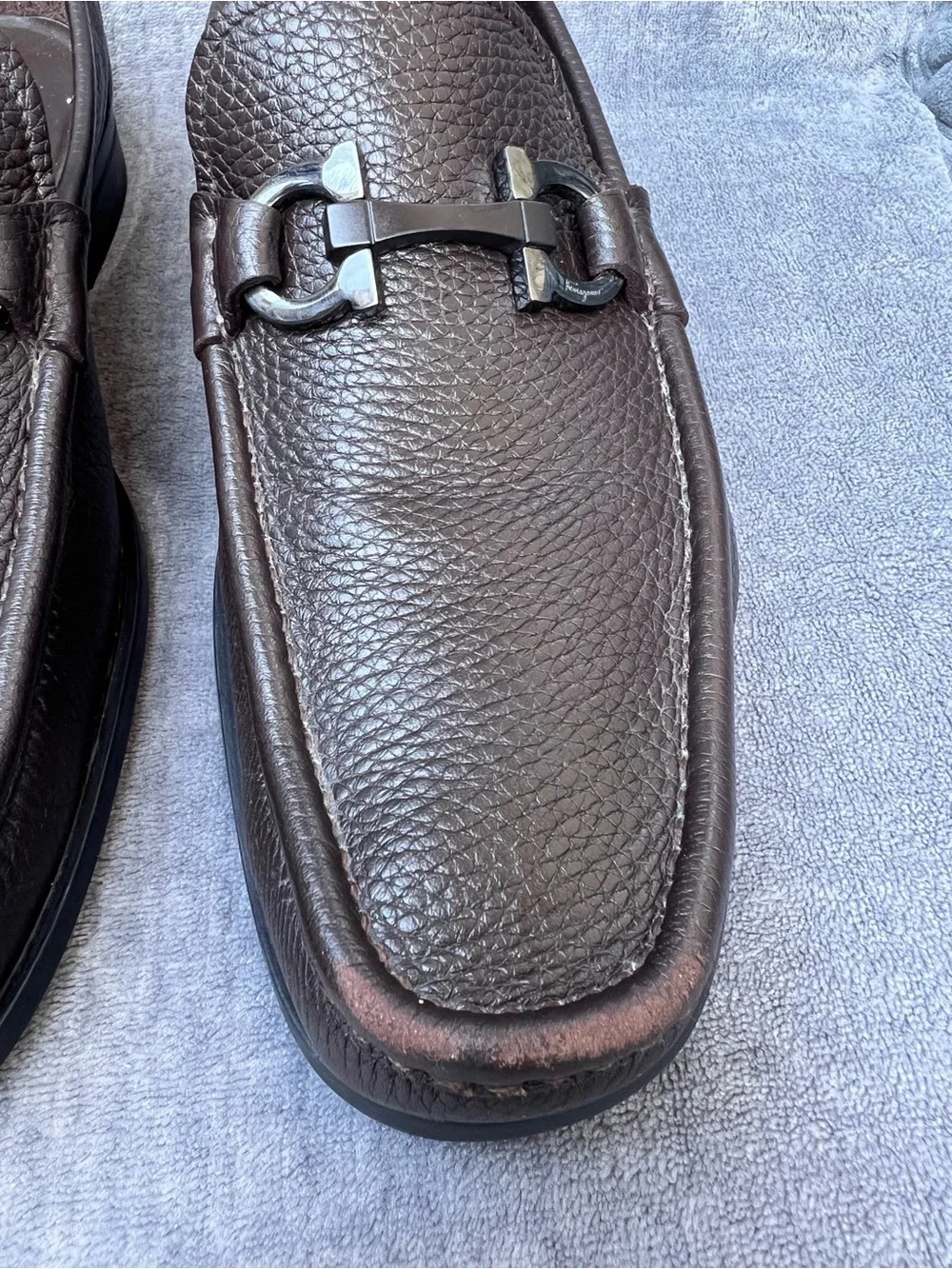 Ferragamo Loafers 9.5 Brown Gancini Silver Horse Bit Buckle Luxe Shoes Old Money
